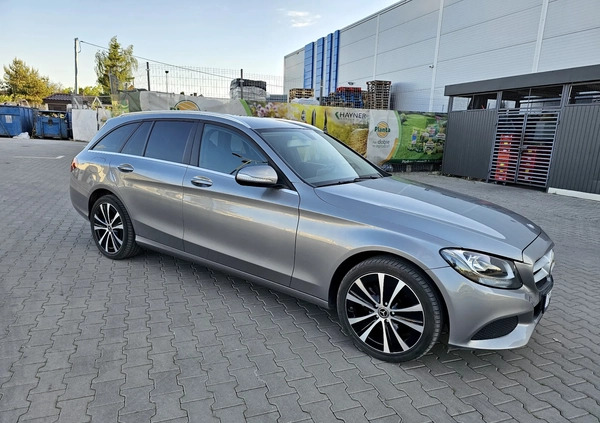 Mercedes-Benz Klasa C cena 48900 przebieg: 237000, rok produkcji 2015 z Kielce małe 379